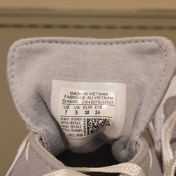 Women's Converse All Star Sneakers - Picture 4 of 4